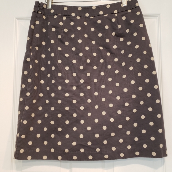Boden Dresses & Skirts - Boden Polka Dot Pencil A Line Skirt Lined Side Zip Size 6R Modest
